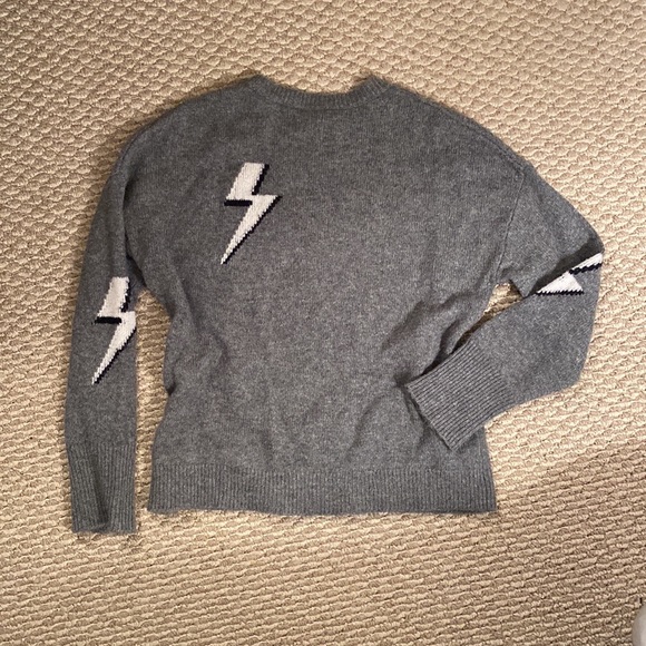 Rails, grey sweater with white and navy lightning bolts - Picture 4 of 5